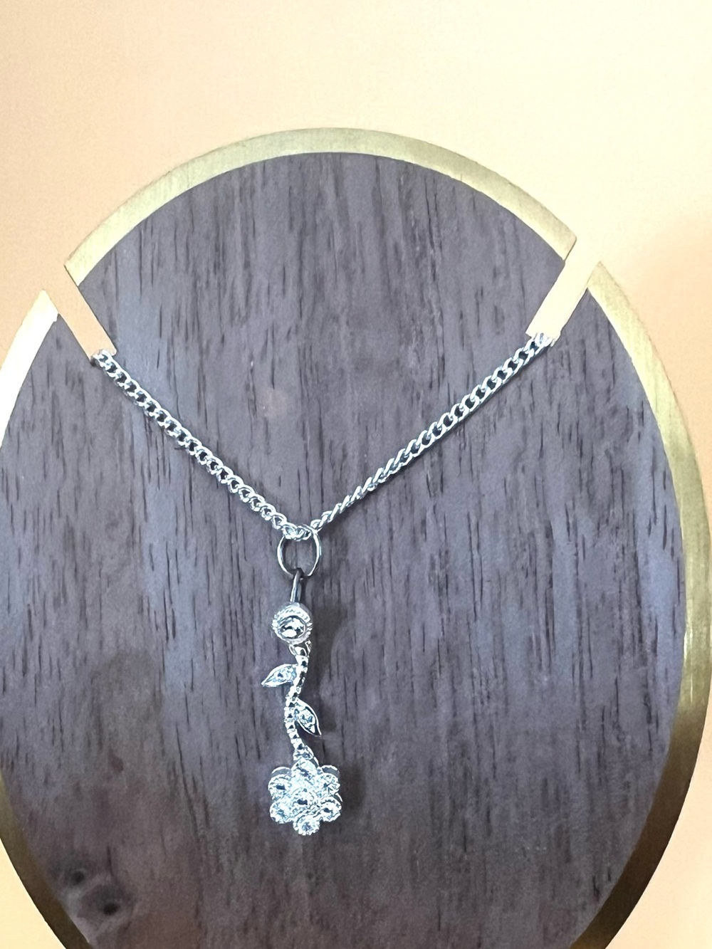 Silver plated Floral Drop Pendant Necklace - Women Jewelry
